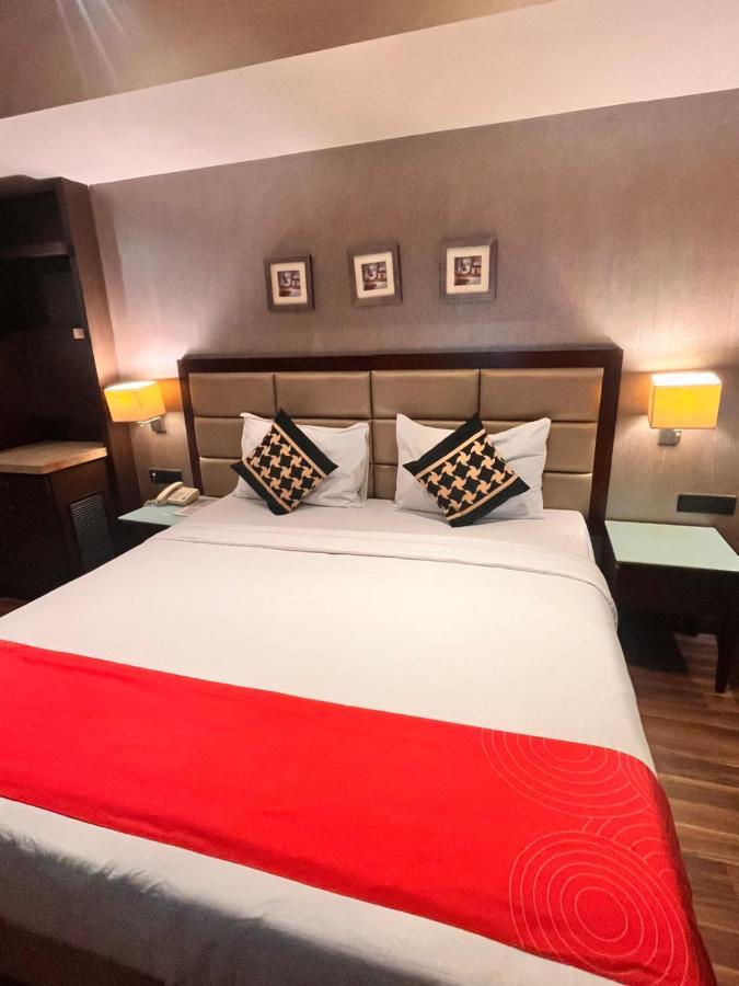 Krios Hotel - Near Sg Highway, Ahmadábád Exteriér fotografie